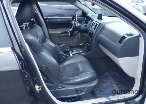 2007 Chrysler 300C Srt8 from USA, damaged, VIN 2C3LA73W97H627177